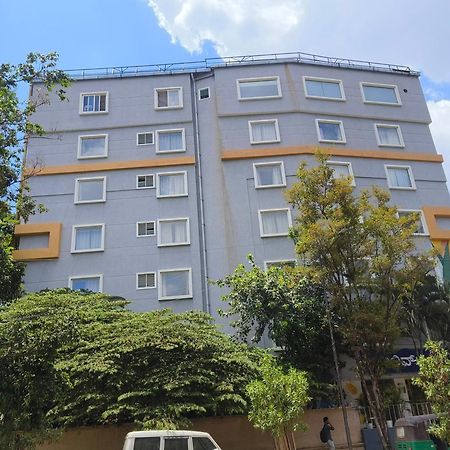 Olive Hotel Indiranagar By Embassy Group Bangalore Eksteriør bilde